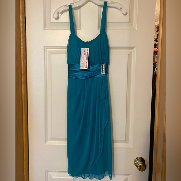 Cocktail dress - Picture 1 of 2